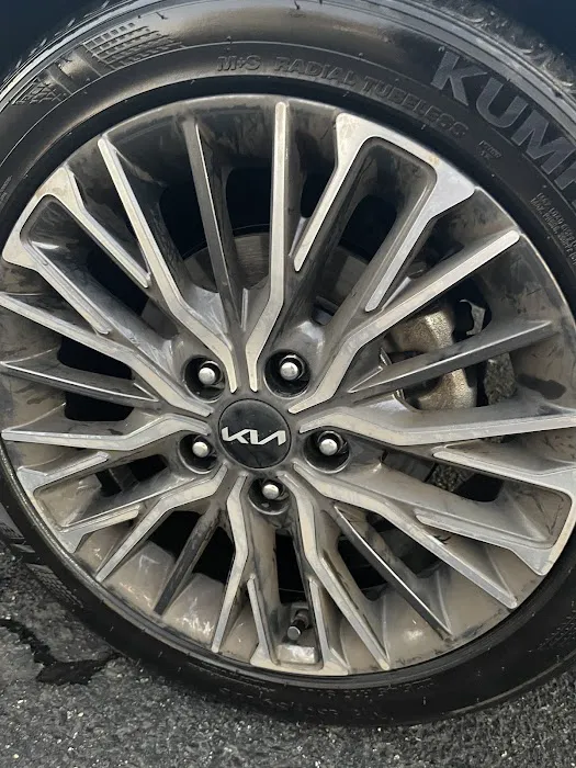Flagship Carwash 3