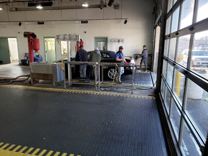 Flagship Carwash 7