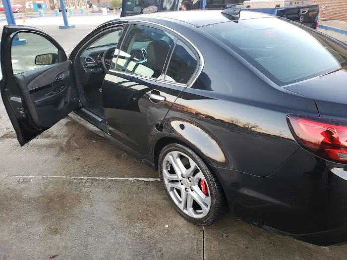 Mr. Clean Car Wash 7
