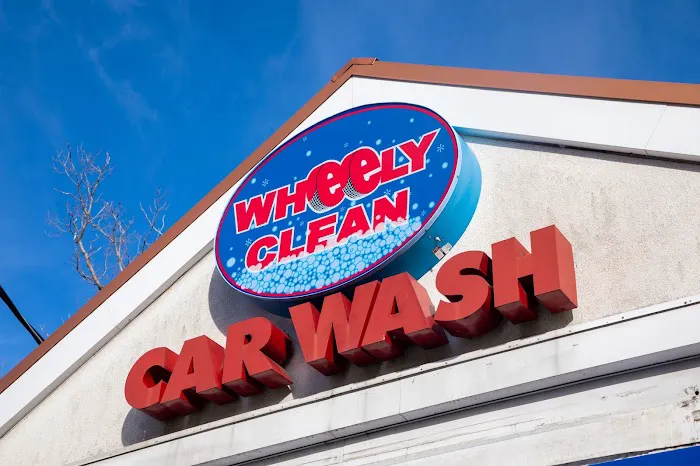 Wheely Clean Car Wash 3