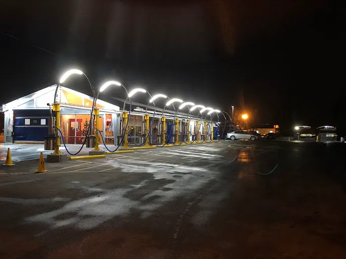 Finish Line Car Wash 5