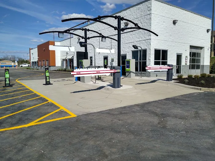 Clean Express Auto Wash 4
