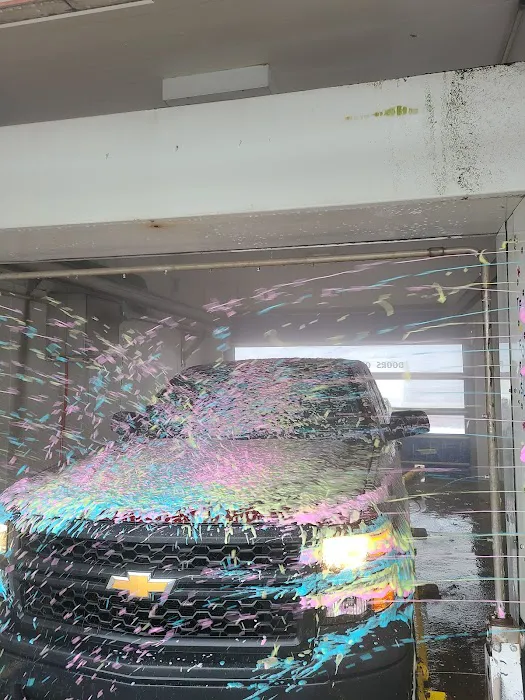 Lordstown Village Car Wash 0