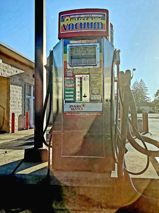 WHATAWASH Car Wash 9