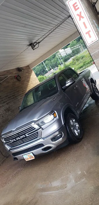 Sudsy's Auto Spa Wheeling 3
