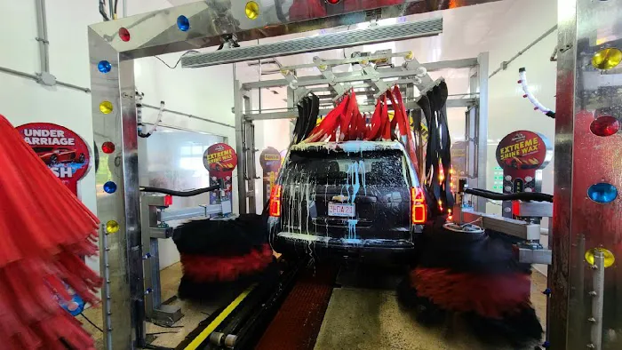 Prestige Car Wash (Canton) 9