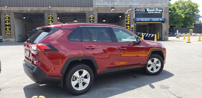 Quick & Clean Car Wash of Waltham 5