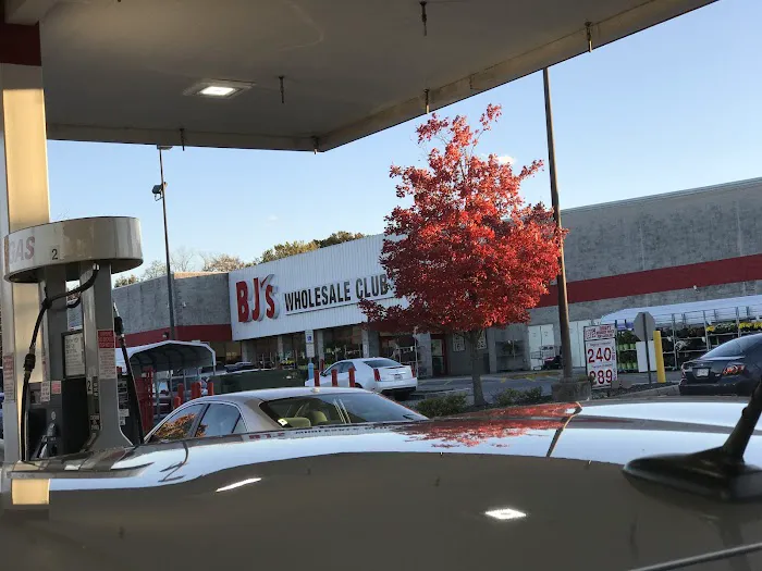 BJ's Gas Station 5