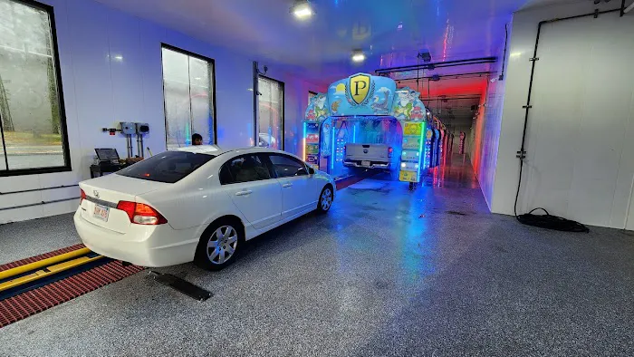 PRESTIGE CAR WASH (Burlington) 6