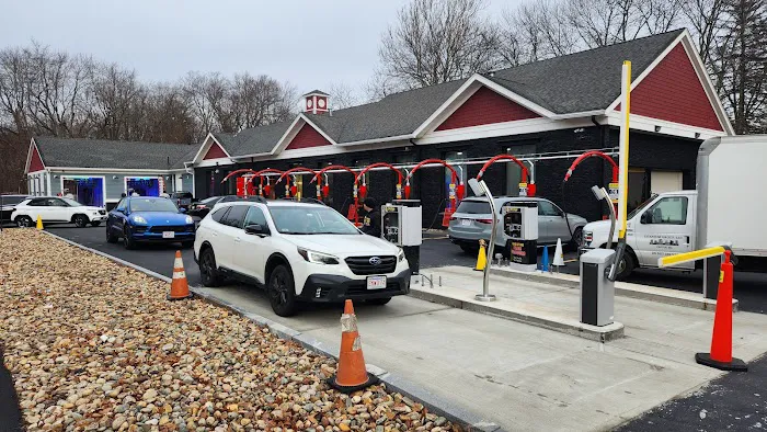 PRESTIGE CAR WASH (Burlington) 7