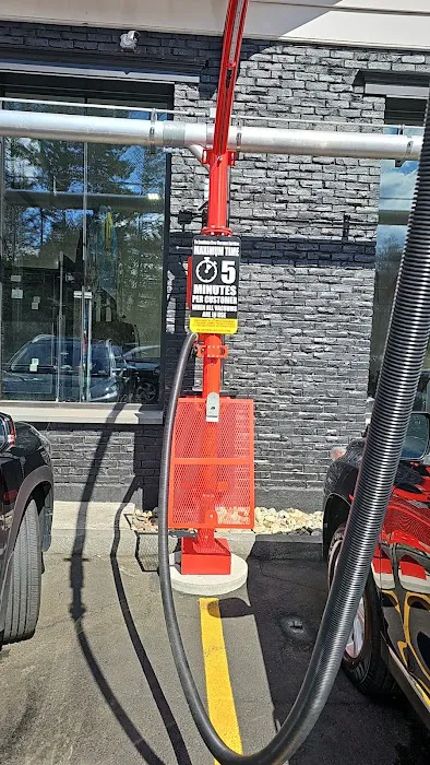 PRESTIGE CAR WASH (Burlington) 8