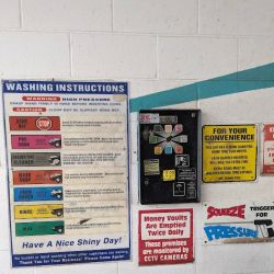 Squigee's Car Wash ico