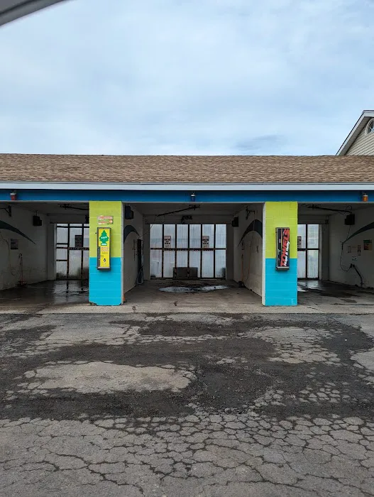 Squigee's Car Wash 2