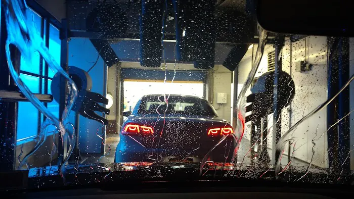 Delta Sonic Car Wash 8