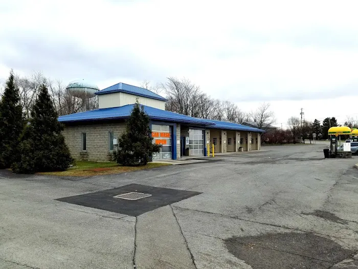 Lutz's Carwash 1