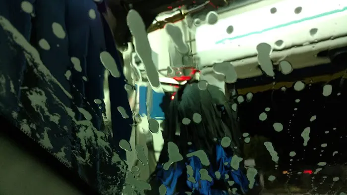 Speedy Clean Car Wash 3