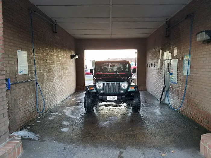 Sam's Car Wash Self Serve - Manassas 3