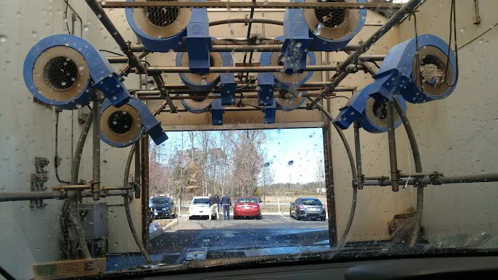 Gumspring Car Wash 1