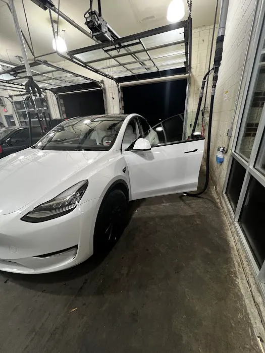 Flagship Carwash 3