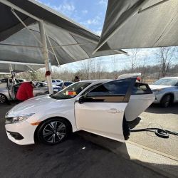 White Horse Auto Wash ico