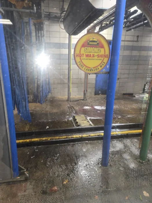 Miller Place Car Wash, Oil Change and Detail Center 0