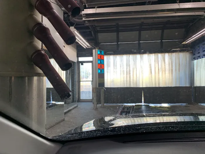 Chief's Auto Wash 6