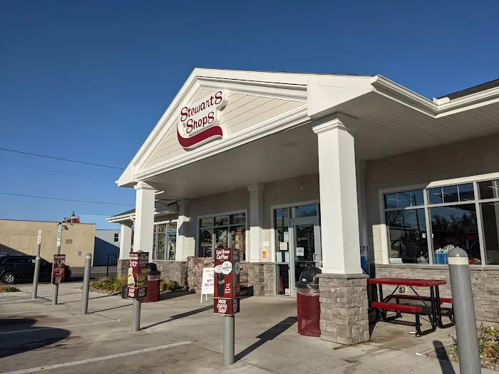 Stewart's Shops 4