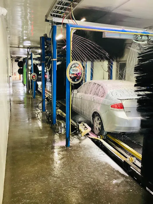 Zoom Express Car Wash 3