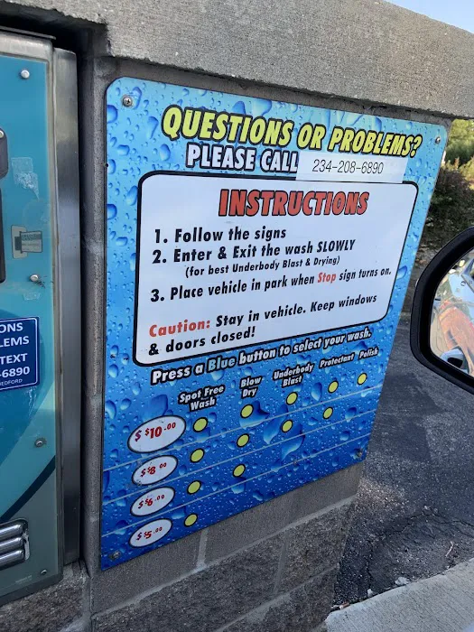 Petit Auto Wash, Bedford 2