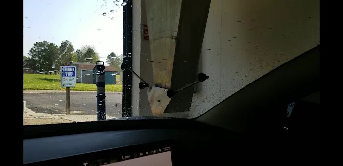 Pep's Car Wash 0