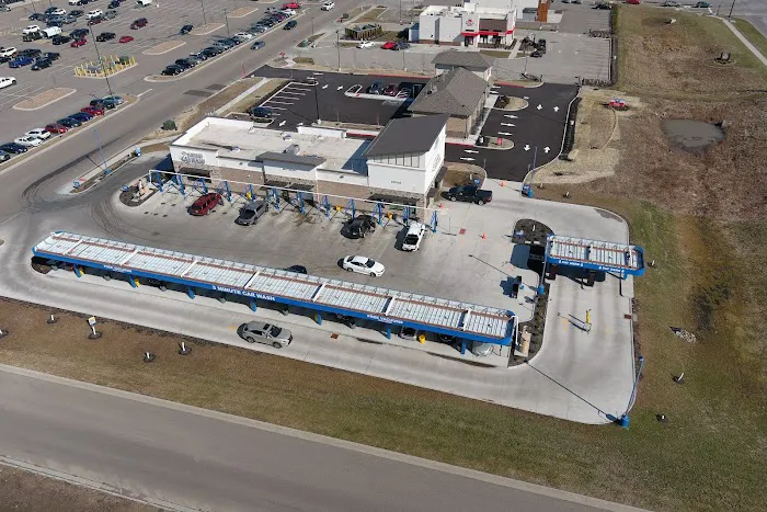 Whistle Express Car Wash 7