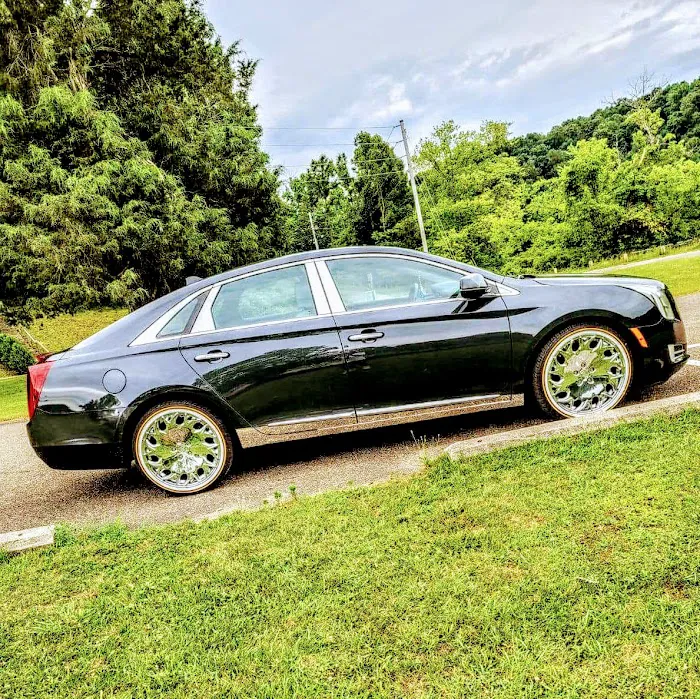 Squeaky Clean Car Care 1