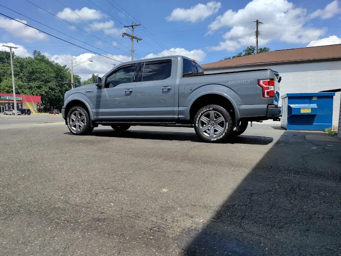 Mighty Car Wash 0