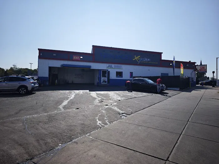Fernandez Xpress Car wash 0
