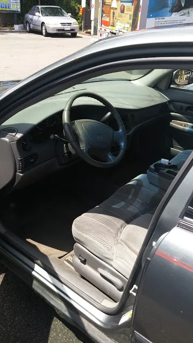 ScrubaDub Car Wash (Roslindale) 4