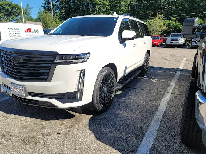 Johnny’s Spotless Carwash and Detailing 2