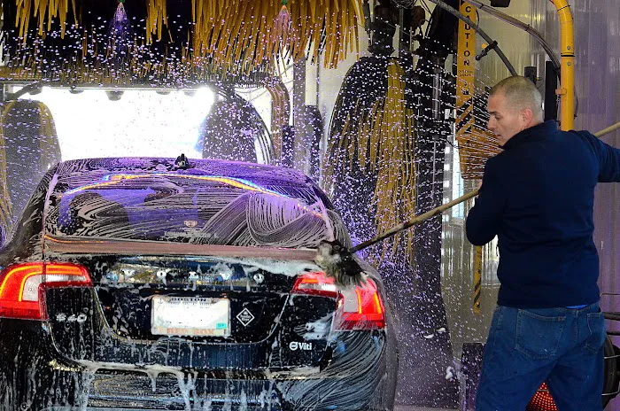 Blue Wave Car Wash 2