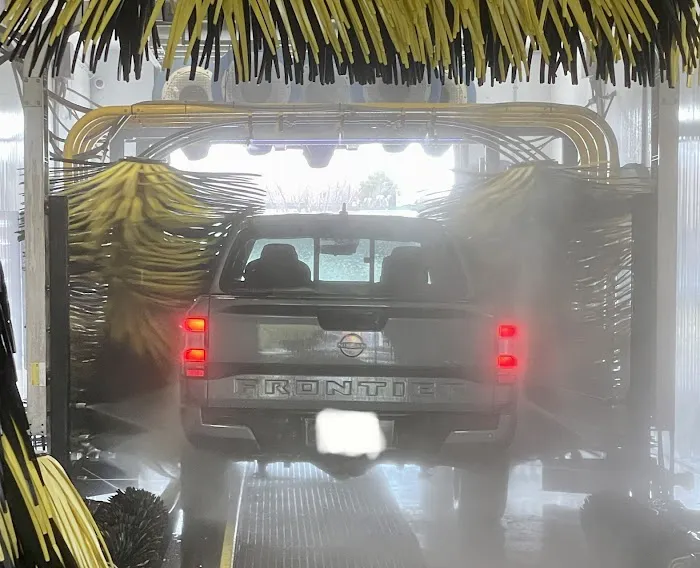 Blue Wave Car Wash 5
