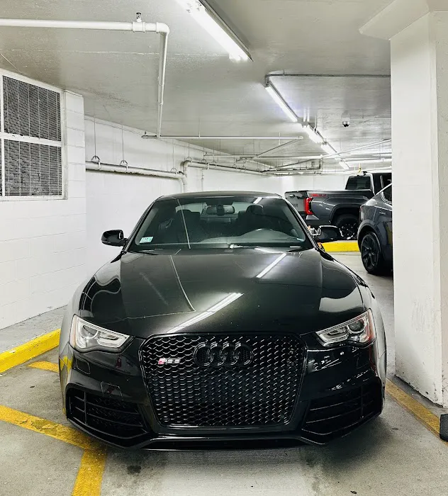 Dr. Detail Hand Car Wash 2