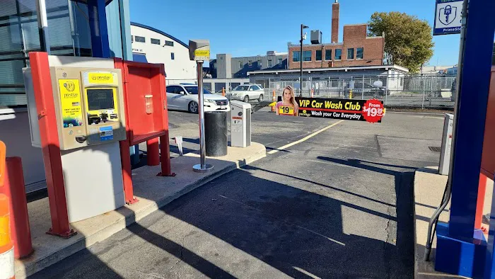 Prestige Car Wash (Boston) 8