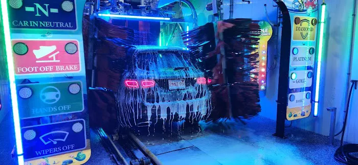 Prestige Car Wash (Boston) 9