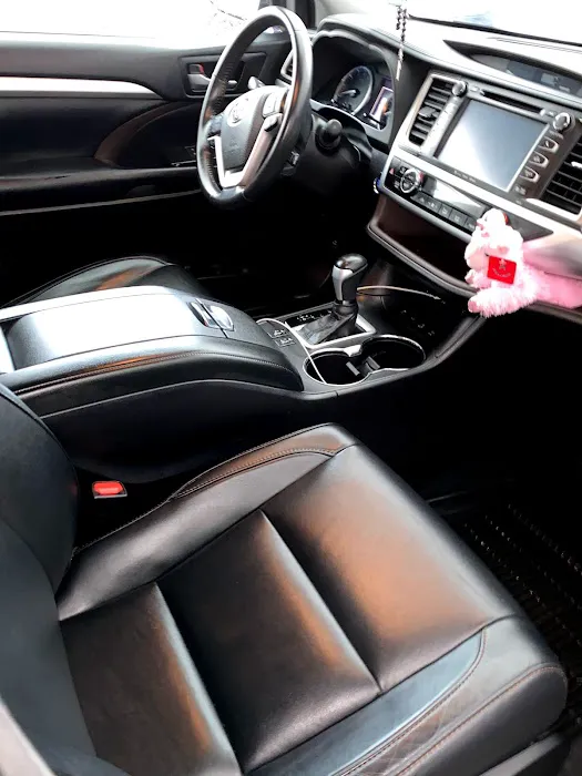 Gaby’s Auto Detailing & More 2