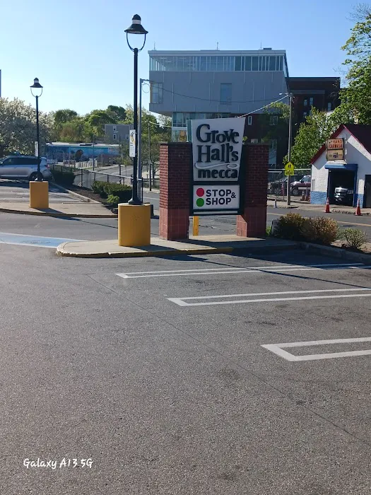 A C Hand Car Wash 8