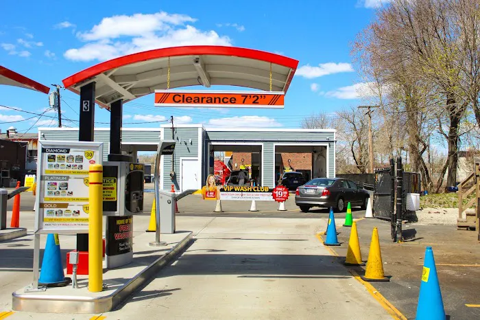 Prestige Car Wash (Medford) 3