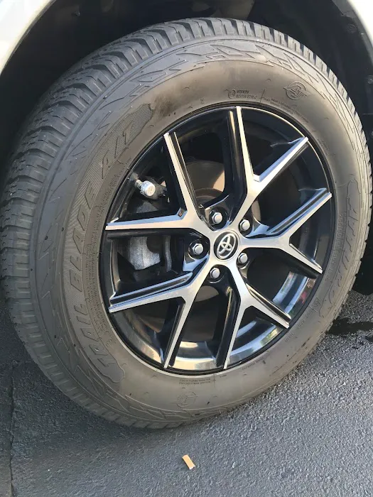 Prestige Car Wash (Medford) 8