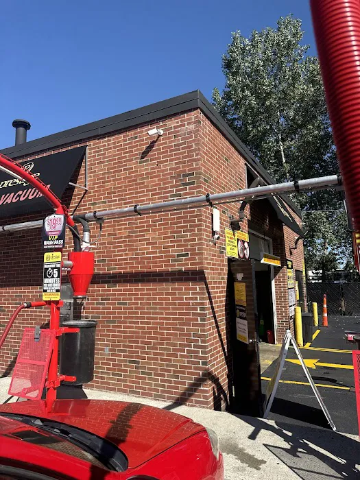 Prestige Car Wash (Medford) 7