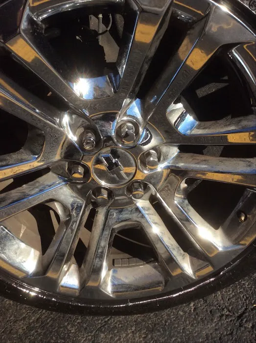 ScrubaDub Car Wash & Auto Detailing Center (Boston) 6