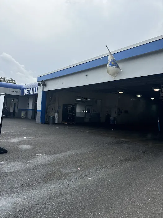 Sparkling Image Car Wash 0