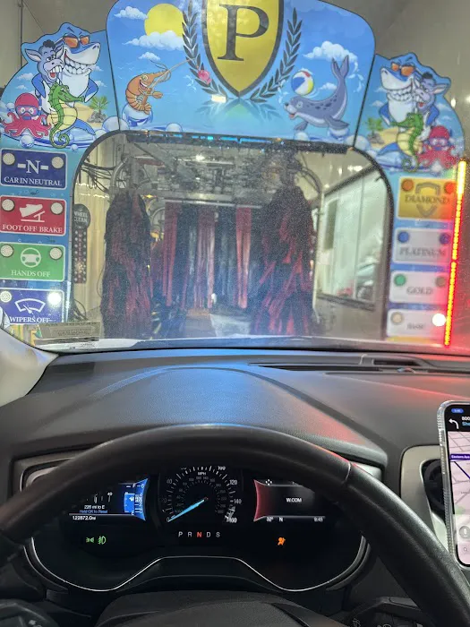 Prestige Car Wash (Malden) 4