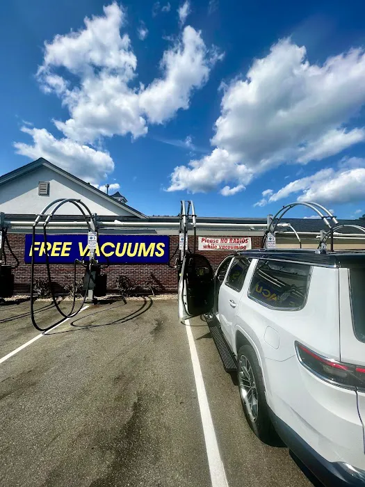 Golden Nozzle Car Wash 4